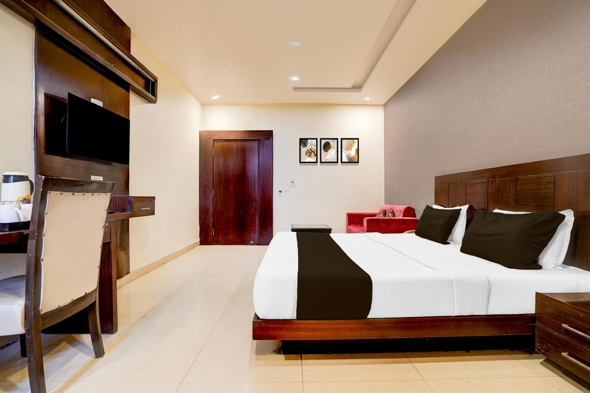 Super Townhouse Lalghati Near Airport Bhopal Exterior foto