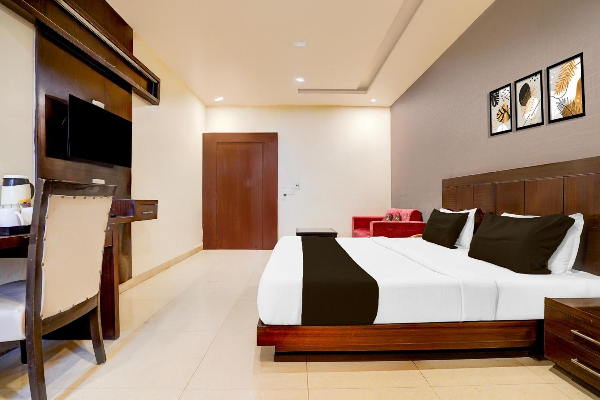 Super Townhouse Lalghati Near Airport Bhopal Exterior foto