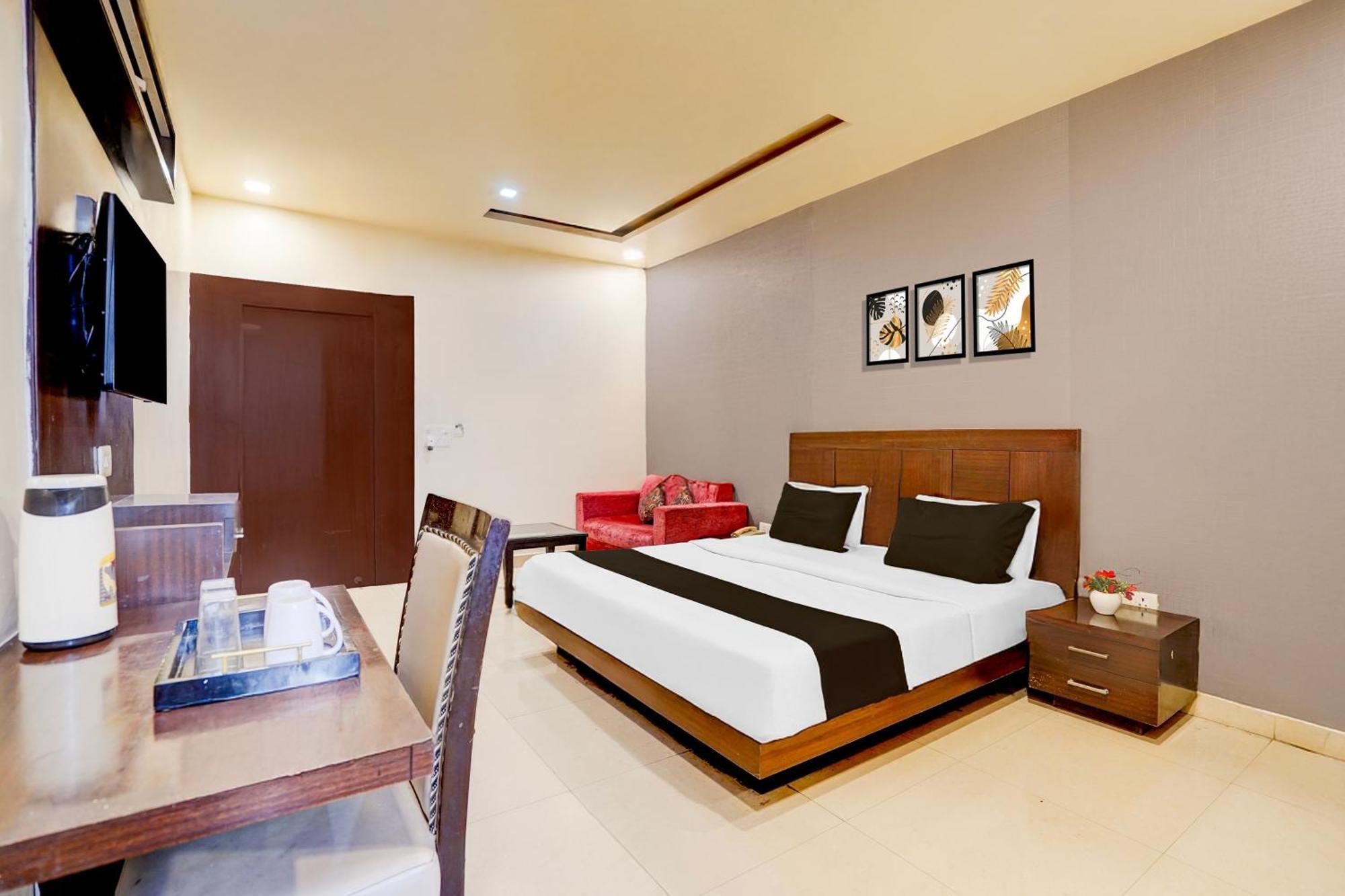 Super Townhouse Lalghati Near Airport Bhopal Exterior foto